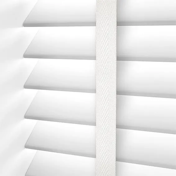 Atlanta Bright White & Igloo Faux Wood Blind